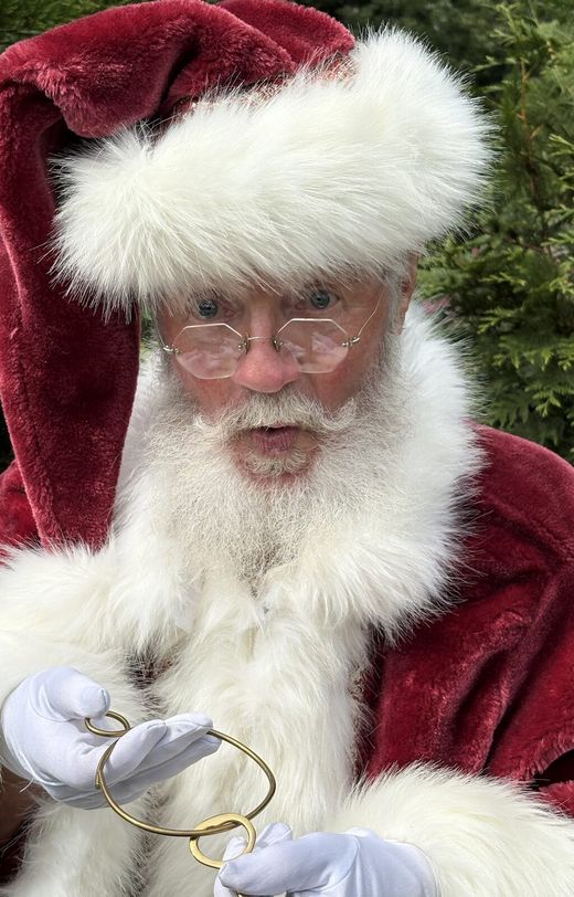 Santa Wally, a RentaSanta performer